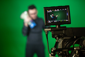 Production institutionnelle
